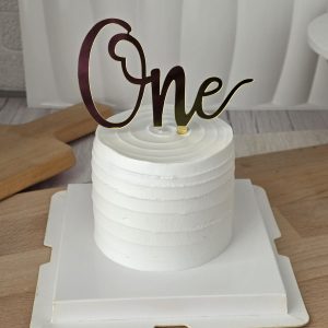 baby smash cake from the cake alchemy